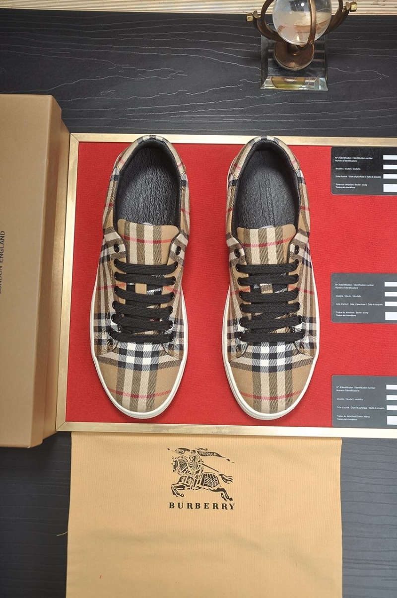 Burberry Sneakers